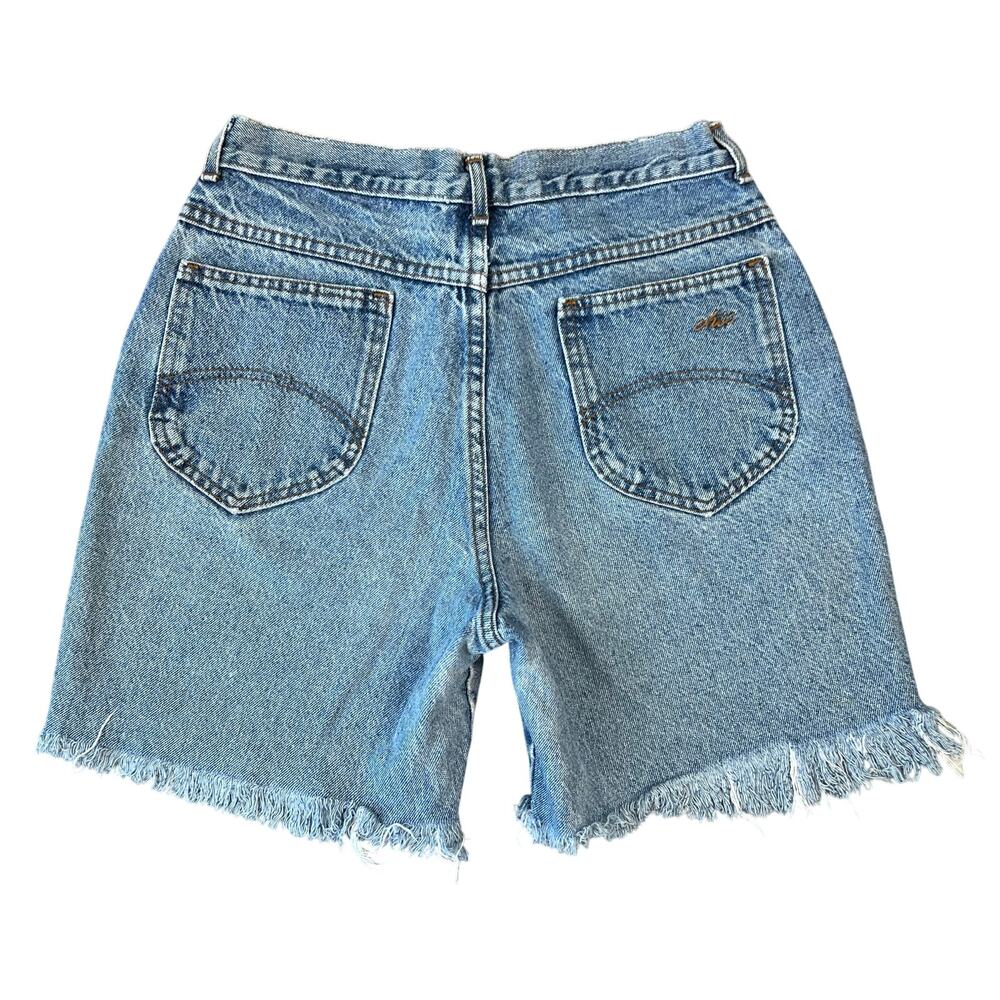 Vintage Chic High Waisted Distressed Raw Hem Blue Denim Jean Shorts (Sz 28)
